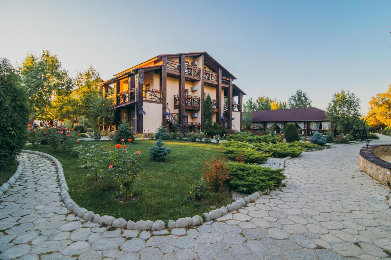 Котедж-парк Славна Ахтырка Экстерьер фото