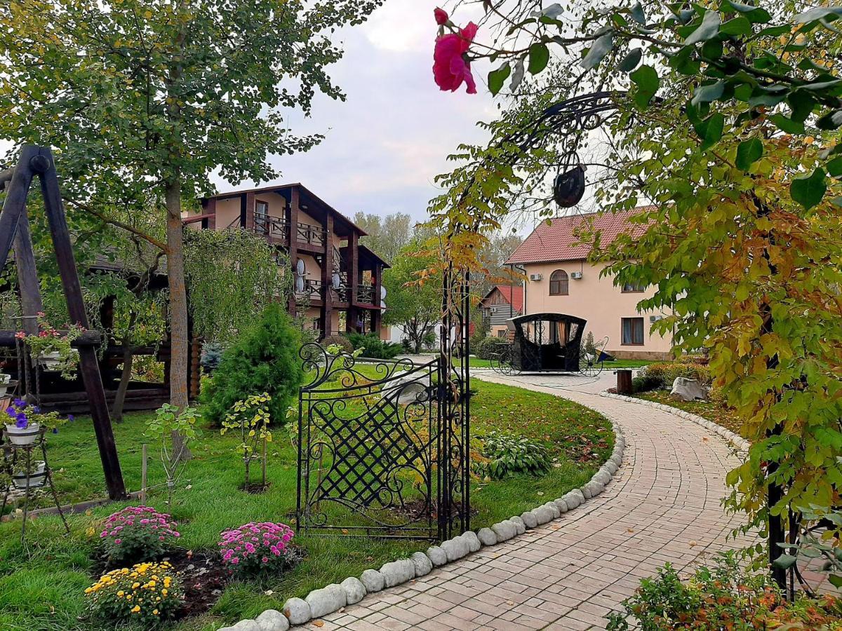 Котедж-парк Славна Ахтырка Экстерьер фото